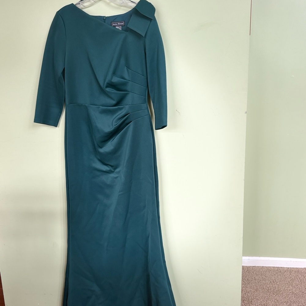 Jessica Howard Blue/Teal Asymmetrical Ruched Gown